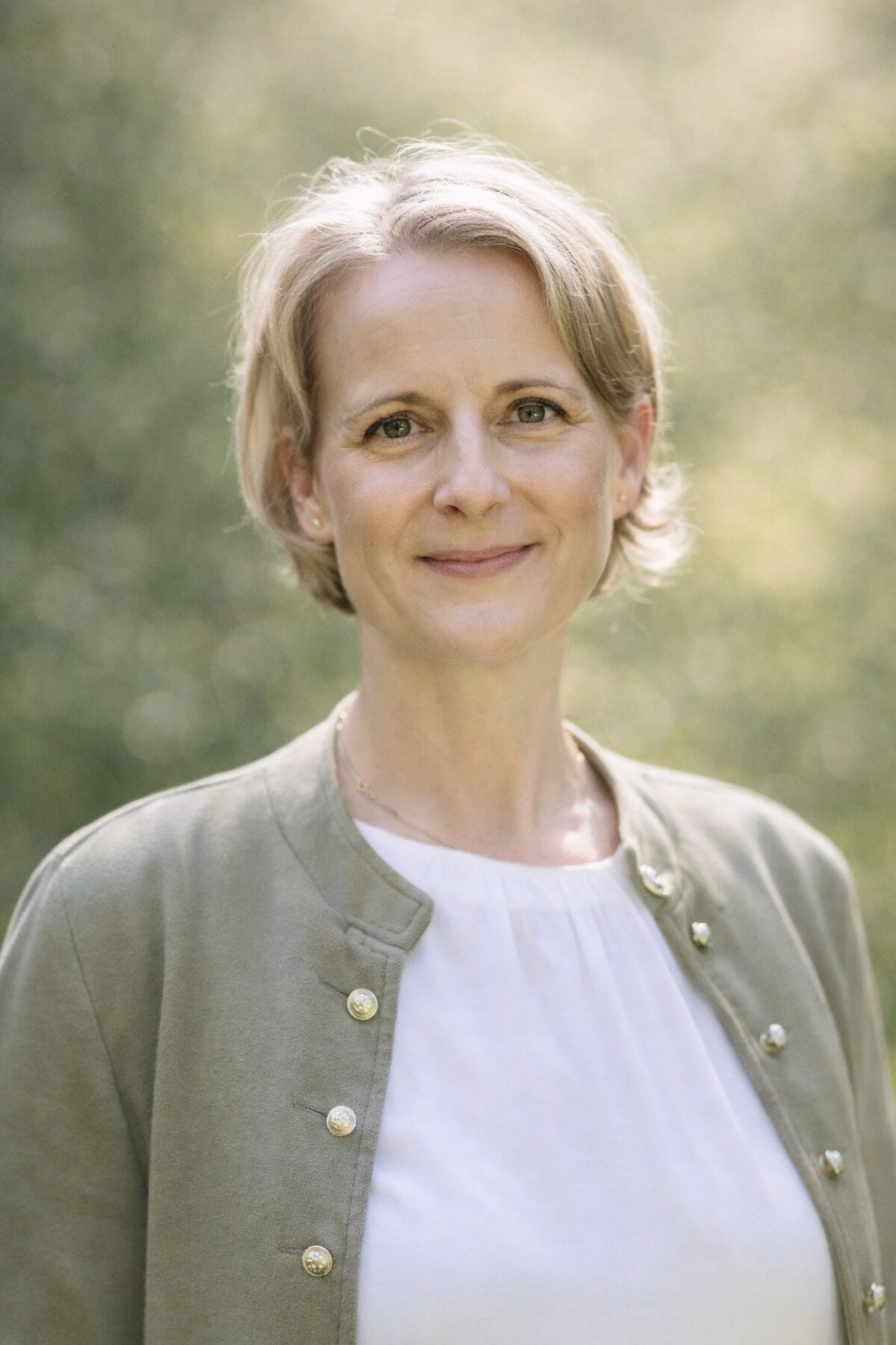 Porträt von Mag.a Katharina Göbl, Klinische Psychologin & Psychotherapeutin (Existenzanalyse)